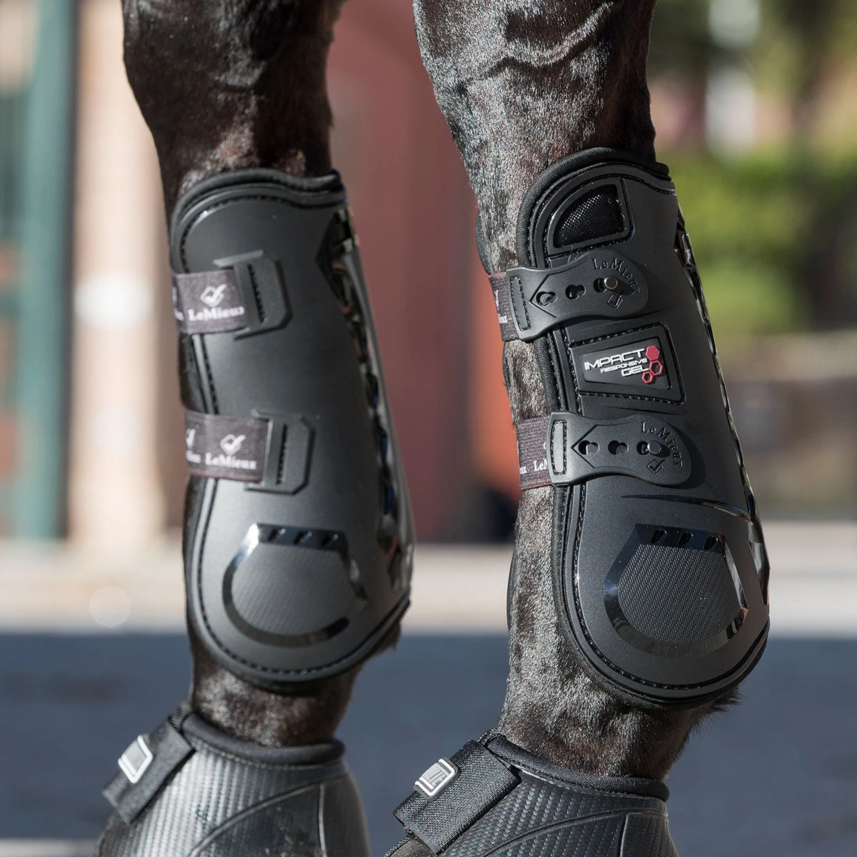 LeMieux Impact Responsive Gel Tendon Boots 2 LeMieux Impact Responsive Gel Tendon Boots - Image 2